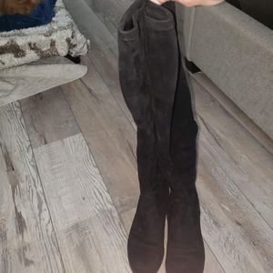 Kenneth Cole Boots - Size 9
